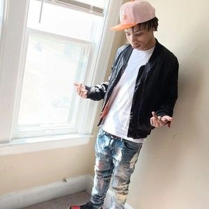 Meet your Posher, Bryant briant